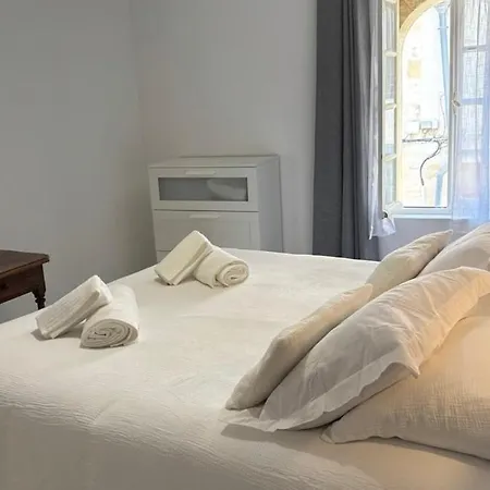 Cosy Loft In Emilion Daire Saint-Émilion
