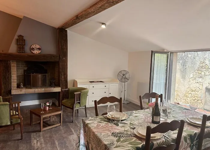 Lägenhet Cosy Loft In Emilion *